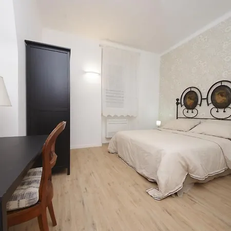 Antinori's House Apartmán *